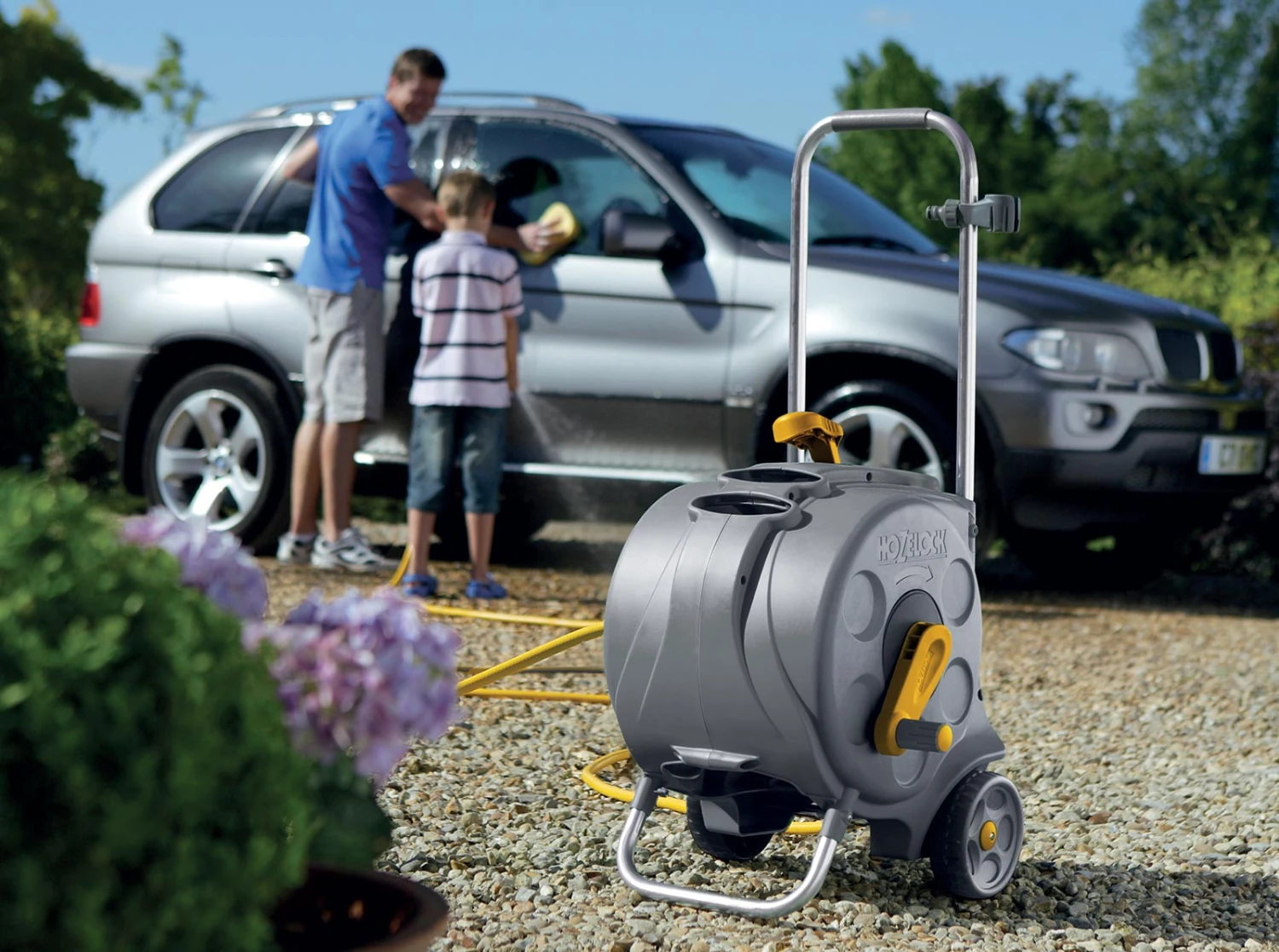 Hozelock Compact Cart 30m - 2416 2 Hozelock Compact Cart 30m - 2416 - Image 2