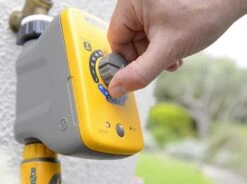 Hozelock Sensor Controller - 2212 6 Hozelock Sensor Controller - 2212 -Silverlines Store hozelock water timer hozelock sensor controller 2212 10044181125