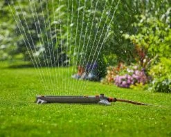 Gardena Aquazoom L 350 M² Oscillating Sprinkler - 18714 -Silverlines Store lawn sprinklers gardena aquazoom l 350 m oscillating sprinkler 18714 35441623105702