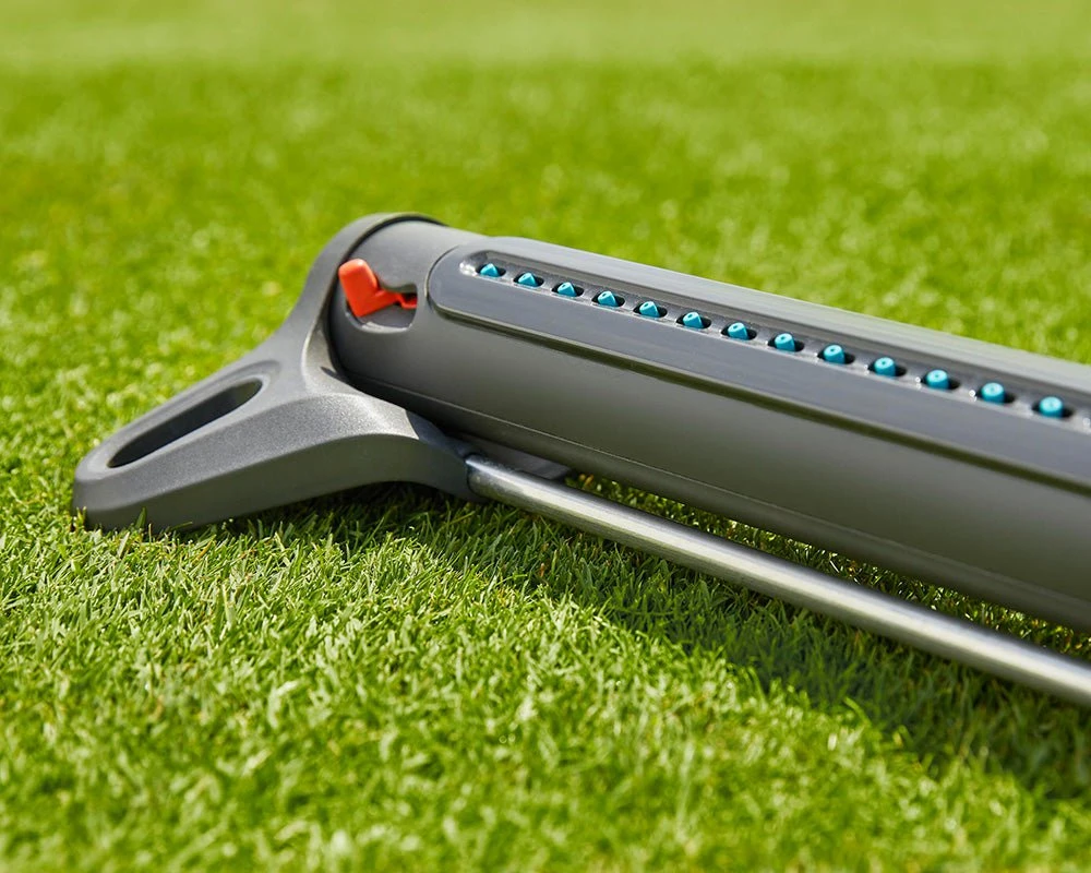 Gardena Aquazoom M 250 M² Oscillating Sprinkler - 18712 4 Gardena Aquazoom M 250 M² Oscillating Sprinkler - 18712 - Image 4
