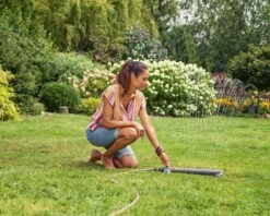 Gardena Aquazoom S 150 M² Oscillating Sprinkler - 18710 15 Gardena Aquazoom S 150 M² Oscillating Sprinkler - 18710 -Silverlines Store lawn sprinklers gardena aquazoom s 150 m oscillating sprinkler 18710 35441546723494