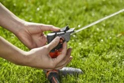 Gardena Comfort Impulse Sprinkler On Spike - 8141 -Silverlines Store lawn sprinklers gardena comfort impulse sprinkler on spike 8141 35441652629670