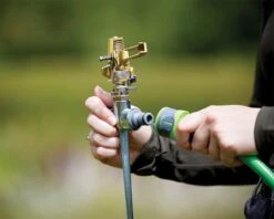 Silverline Impact Sprinkler On Metal Spike -Silverlines Store lawn sprinklers impact sprinkler on metal spike 36318970609830